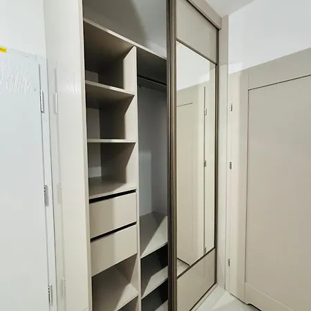 Lotus Impero Oddzielna Kuchnia 2 Garaz Apartamento *