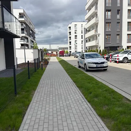 Lotus Impero Oddzielna Kuchnia 2 Garaz