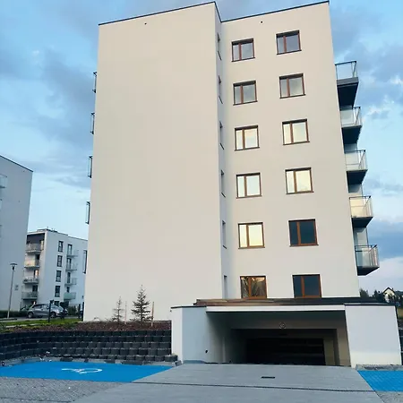 Lotus Impero Oddzielna Kuchnia 2 Garaz 아파트 오스트로웽카